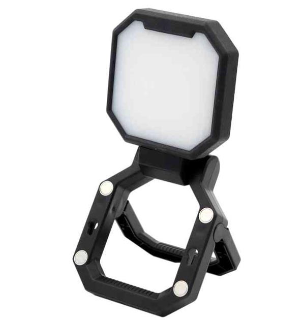 Faro a led CFG Oyster 2000 lumen