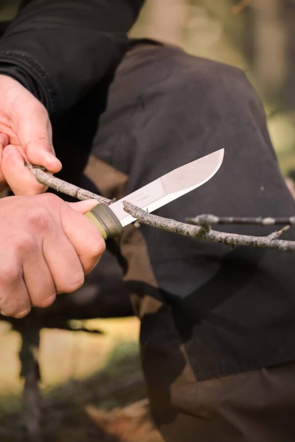 Coltello Morakniv Outdoor 2000 Olive Green - immagine 14