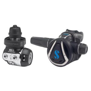 Erogatore Scubapro MK11 DIN + C370