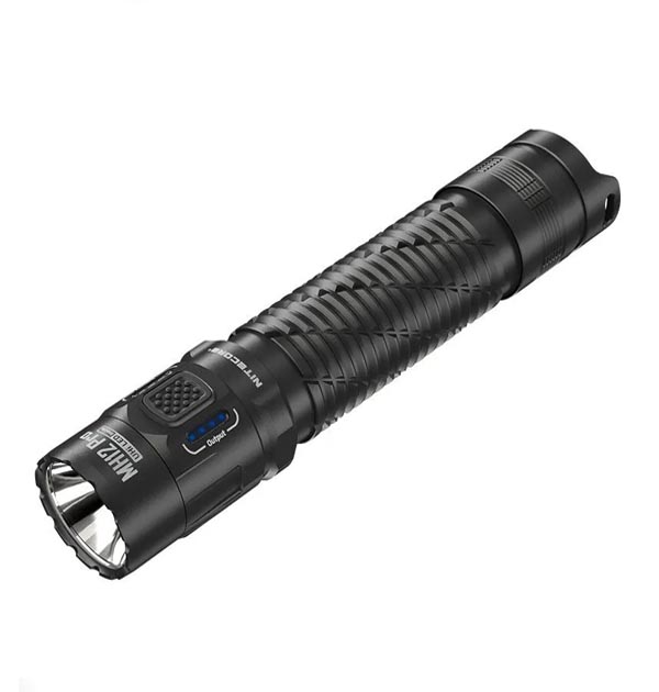 Torcia Nitecore MH12PRO da 3300 lumen - 505 mt. ricaricabile